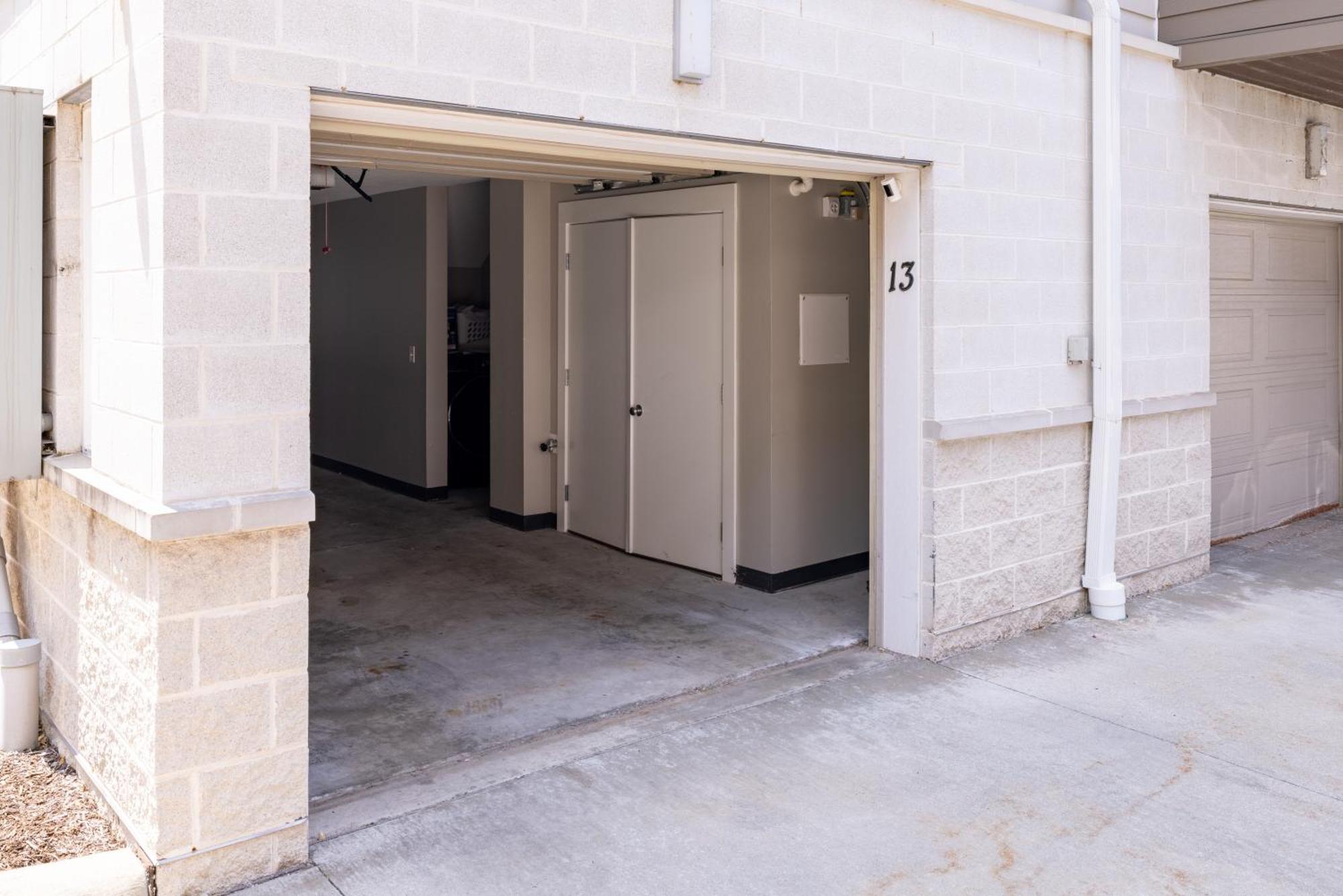 Luxury Downtown Townhome Unit 13 Cleveland Luaran gambar